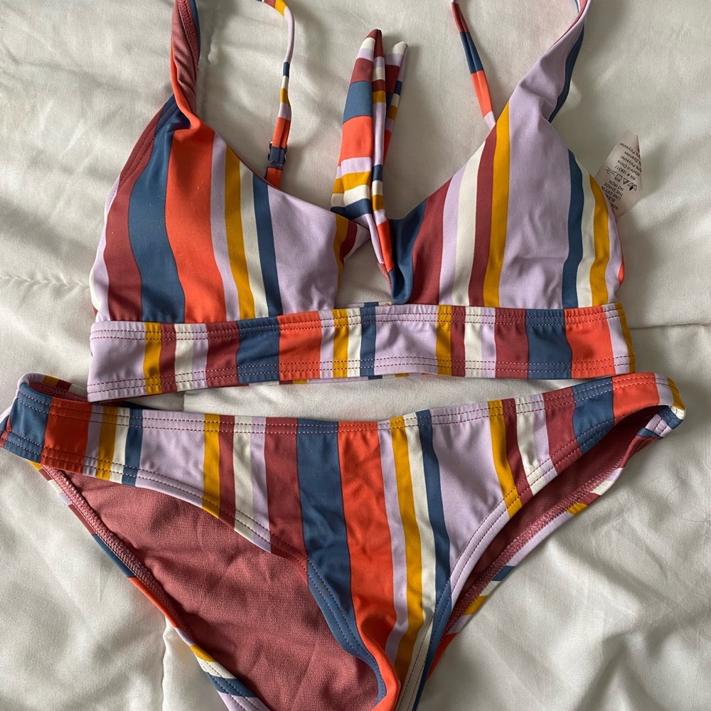 Bathing suit